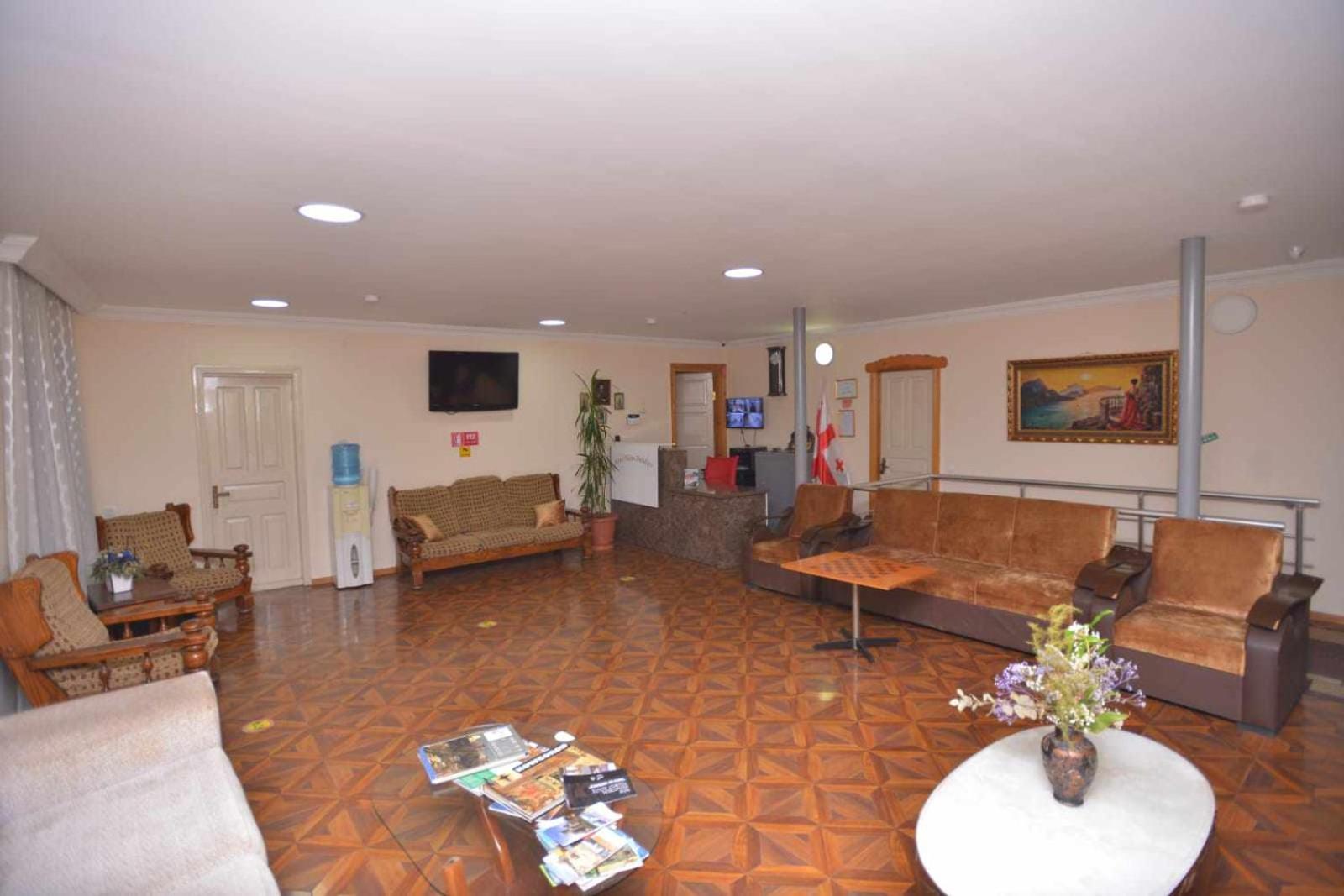 Hotel Nikea Paradiso Kutaisi Ngoại thất bức ảnh